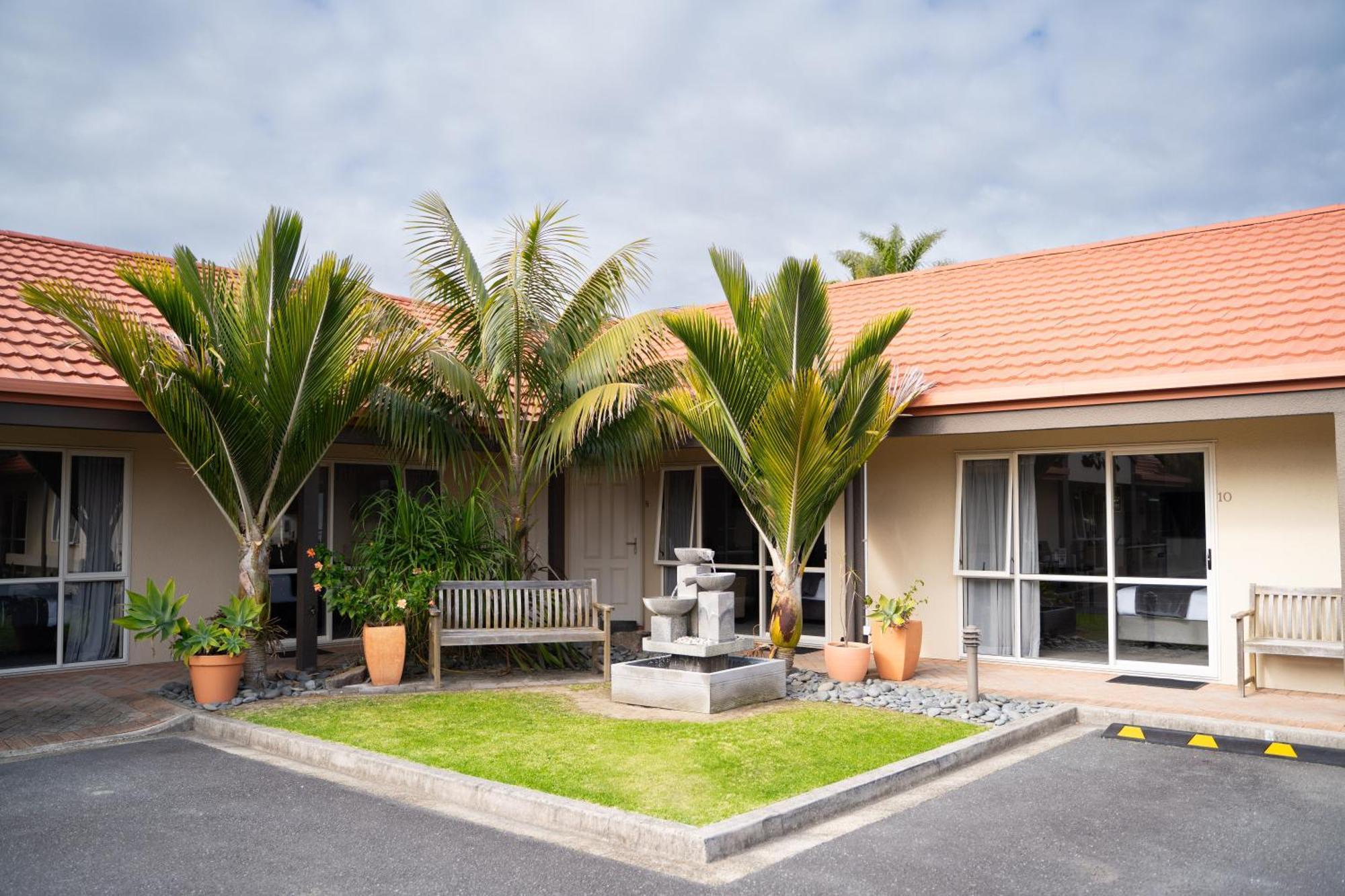 Pacific Coast Motor Lodge Whakatane Exteriör bild
